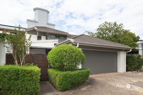 Property photo of 13 Refinery Parade New Farm QLD 4005