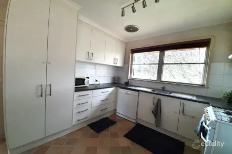 Property photo of 44 Sheehan Crescent Shepparton VIC 3630