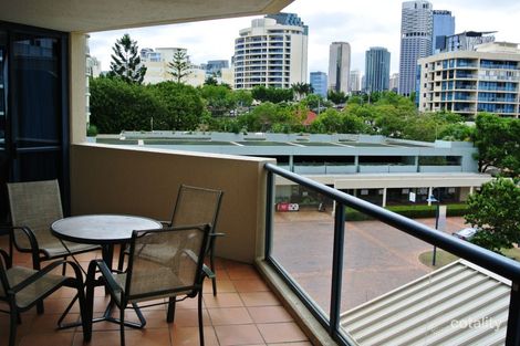 Property photo of 209/44 Ferry Street Kangaroo Point QLD 4169