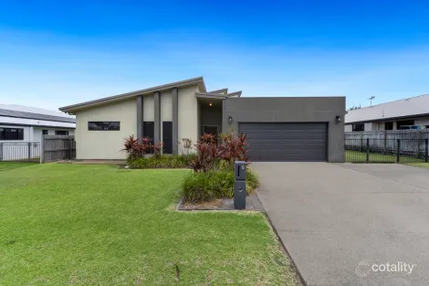 Property photo of 8 Tamarind Avenue Norman Gardens QLD 4701