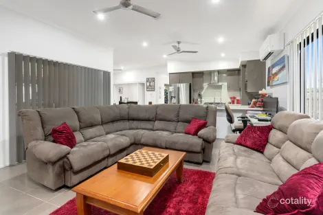 Property photo of 8 Tamarind Avenue Norman Gardens QLD 4701