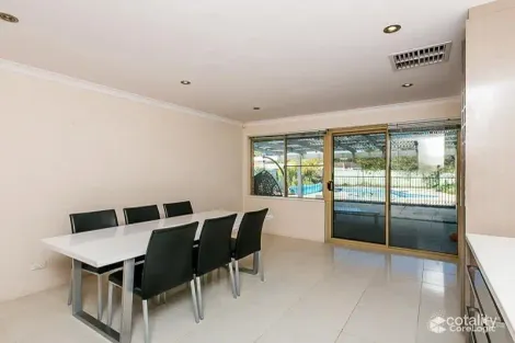 Property photo of 32 Manapouri Meander Joondalup WA 6027