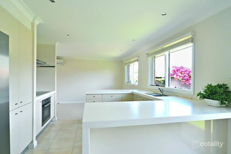 Property photo of 52 Greenmeadows Crescent Toongabbie NSW 2146