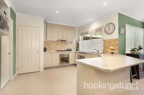 Property photo of 20 Astley Crescent Point Cook VIC 3030