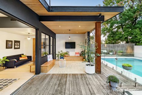 Property photo of 7 Balwyn Road Canterbury VIC 3126
