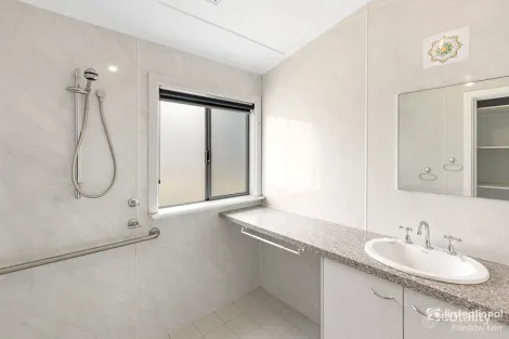 Property photo of 17 William Street Yakamia WA 6330