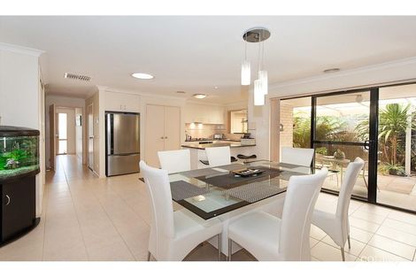 Property photo of 525 Kotthoff Street Lavington NSW 2641