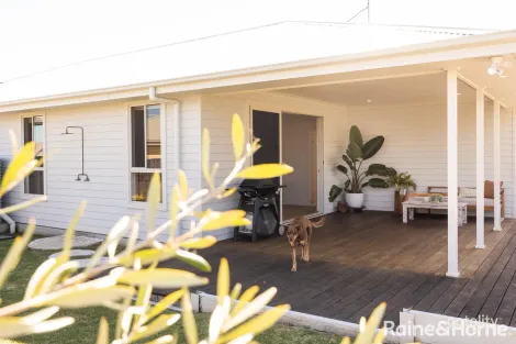 Property photo of 5 Myrtle Forest Drive Milton NSW 2538