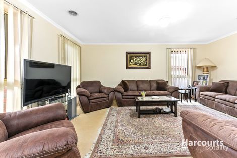 Property photo of 20 Cullen Close Berwick VIC 3806