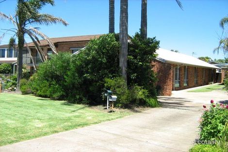 Property photo of 31 Red Hill Parade Tomakin NSW 2537