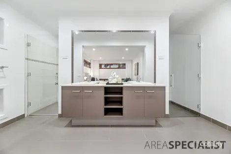 Property photo of 111 Lyndhurst Boulevard Lyndhurst VIC 3975