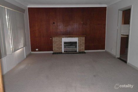 Property photo of 4 Duff Street Cranbourne VIC 3977