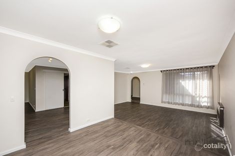 Property photo of 8 Dorset Place Thornlie WA 6108