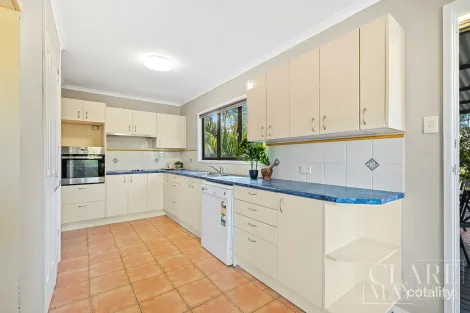 Property photo of 12 Langley Road Camira QLD 4300