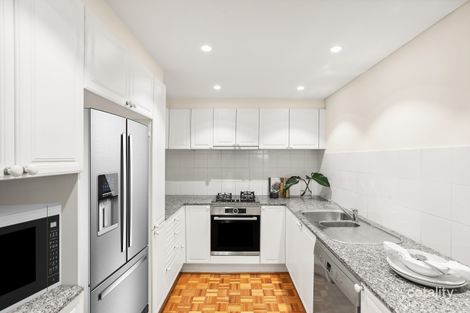Property photo of 204/5-9 Everton Street Pymble NSW 2073