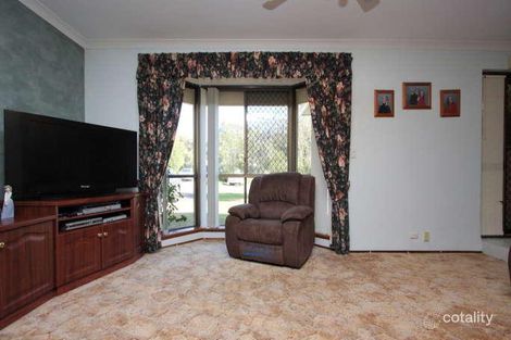 Property photo of 14 Morundah Place Kelmscott WA 6111