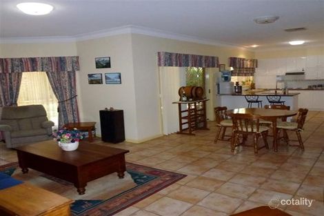 Property photo of 5 Pinehurst Avenue Dubbo NSW 2830