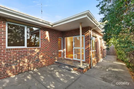 Property photo of 2/5 Raymond Street Ashwood VIC 3147