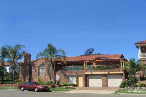 5 Candlewood St, Bossley Park, NSW 2176