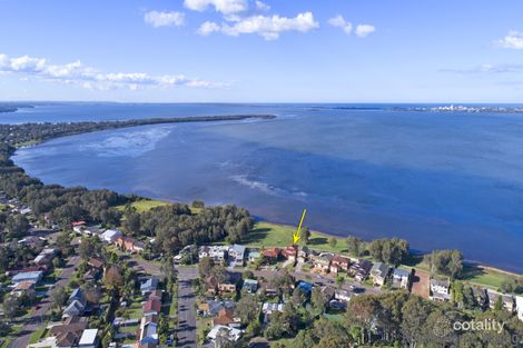 Property photo of 303 Lakedge Avenue Berkeley Vale NSW 2261