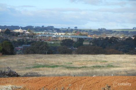 Property photo of 48 Curtis Place Young NSW 2594