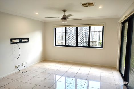 Property photo of 28 Merimbula Crescent Fitzgibbon QLD 4018