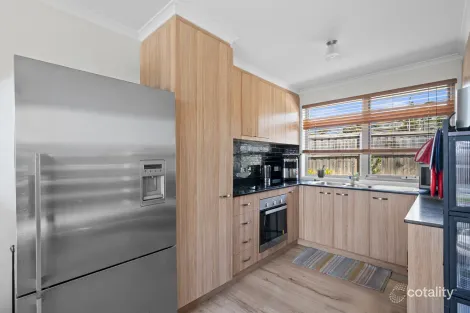 Property photo of 2 Shields Court Glenorchy TAS 7010