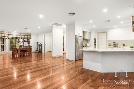 Property photo of 14 Grevillia Grove Plenty VIC 3090