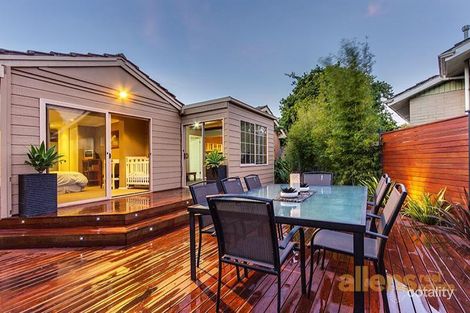 Property photo of 22 Ranfurlie Drive Glen Waverley VIC 3150