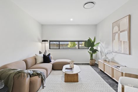 Property photo of 41 Harrow Circuit Greta NSW 2334
