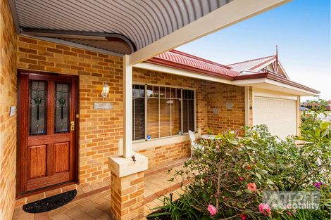Property photo of 3 Lily Place Thornlie WA 6108