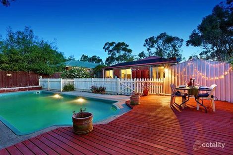 Property photo of 4 Treehaven Place Somerville VIC 3912