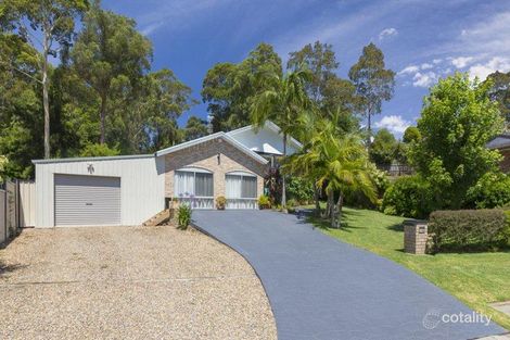 Property photo of 35 Karoola Crescent Surfside NSW 2536