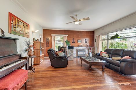 Property photo of 35 Headingley Road Mount Waverley VIC 3149