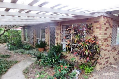 Property photo of 9 Parkway Drive Scarness QLD 4655