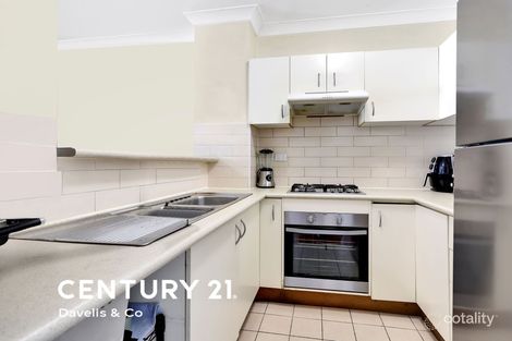 Property photo of 6/11-13 Fourth Avenue Blacktown NSW 2148