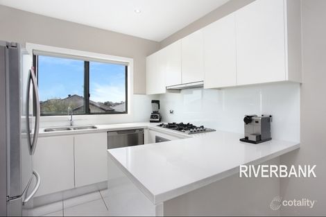 Property photo of 17 Burriang Way Pemulwuy NSW 2145