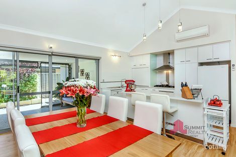 Property photo of 26 Robinhood Road Dalyellup WA 6230