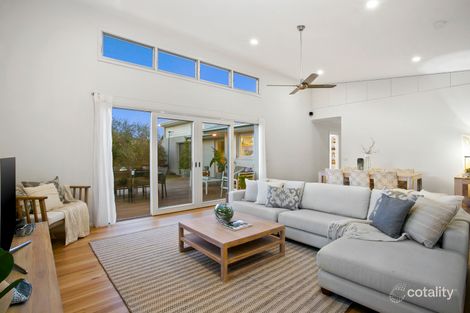 Property photo of 5 Downton Crescent Point Lonsdale VIC 3225