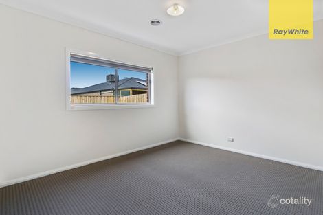 Property photo of 33 Bateman Drive Harkness VIC 3337