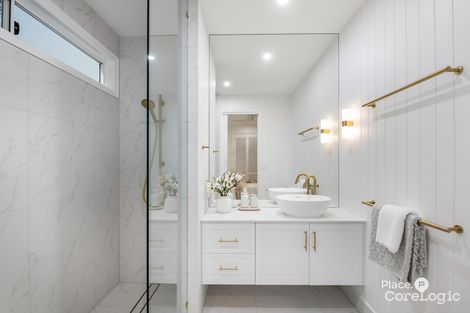Property photo of 44 Reuben Street Holland Park QLD 4121