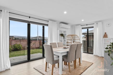 1/8 Penicola Pl, Newnham, TAS 7248