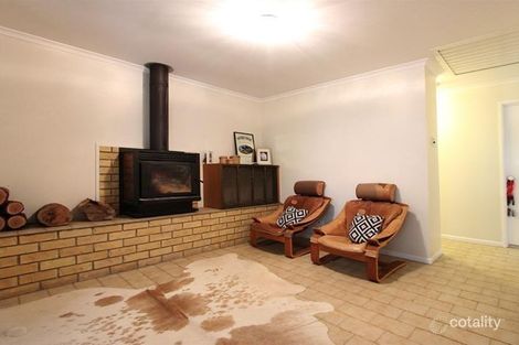 Property photo of 8 Ridgecrest Street Kenmore QLD 4069