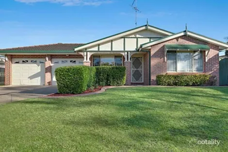 9 FITTON PL, ST HELENS PARK, NSW 2560