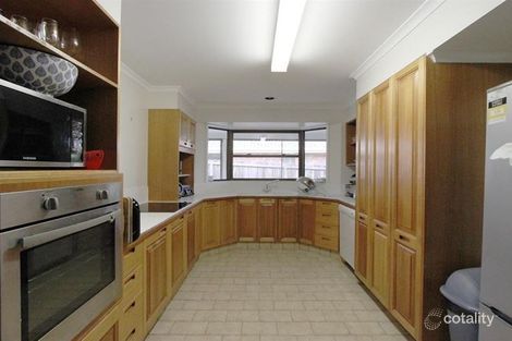 Property photo of 8 Ridgecrest Street Kenmore QLD 4069