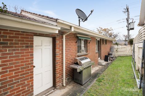 24 Menzie Gr, Eaglemont, VIC 3084