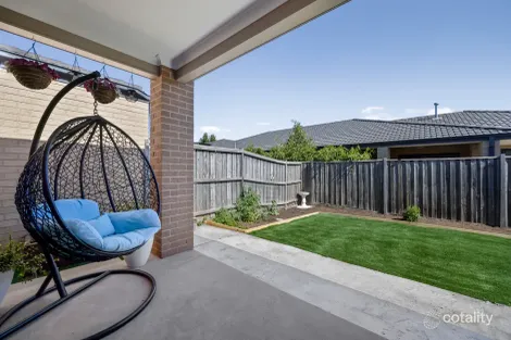 Property photo of 18 Rockfern Crescent Diggers Rest VIC 3427