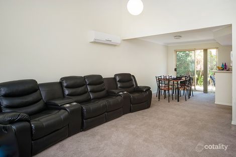 Property photo of 3/8 Doyalson Place Helensvale QLD 4212