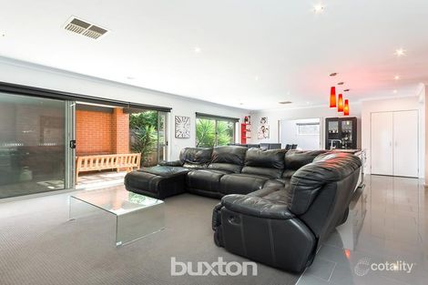 Property photo of 32 Diaz Drive Grovedale VIC 3216
