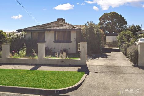 16 FERNLEA ST, TRARALGON, VIC 3844